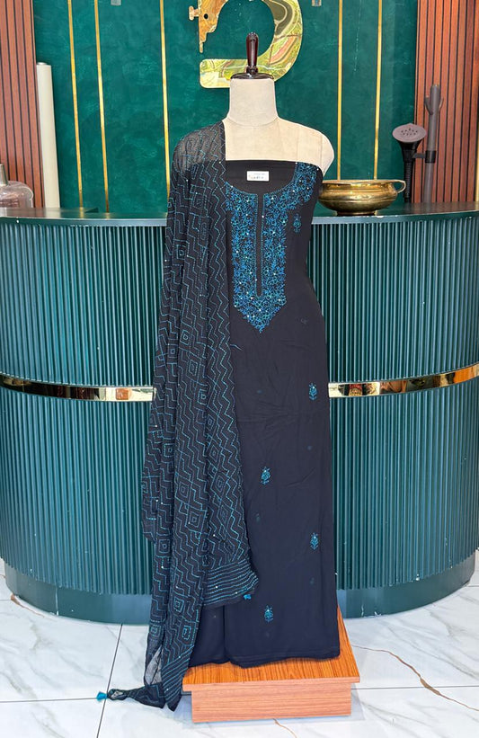 Salwar suit